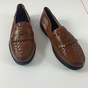 Deer Stag Brown Slip on Loafer Sz 9 1/2